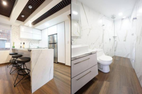 Luxury One Bedroom With Desk and Monitor